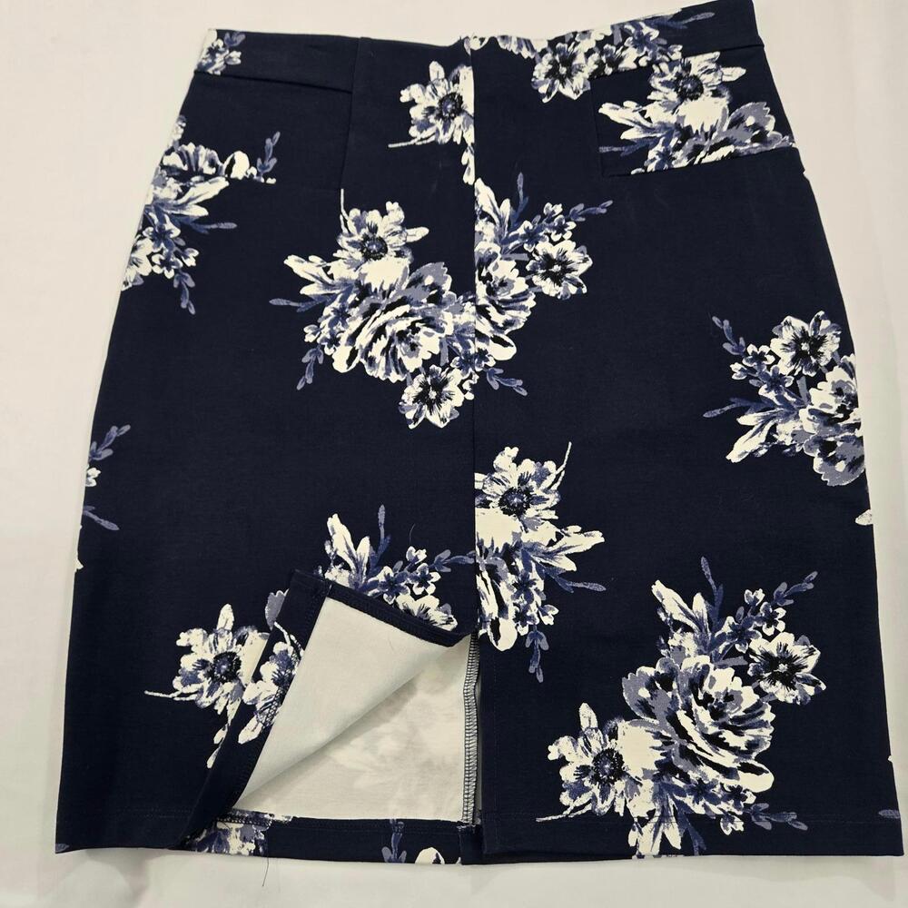 Simply Styled Navy Floral Print Body Con Pencil Skirt Career Size Med Petite - Picture 2 of 8